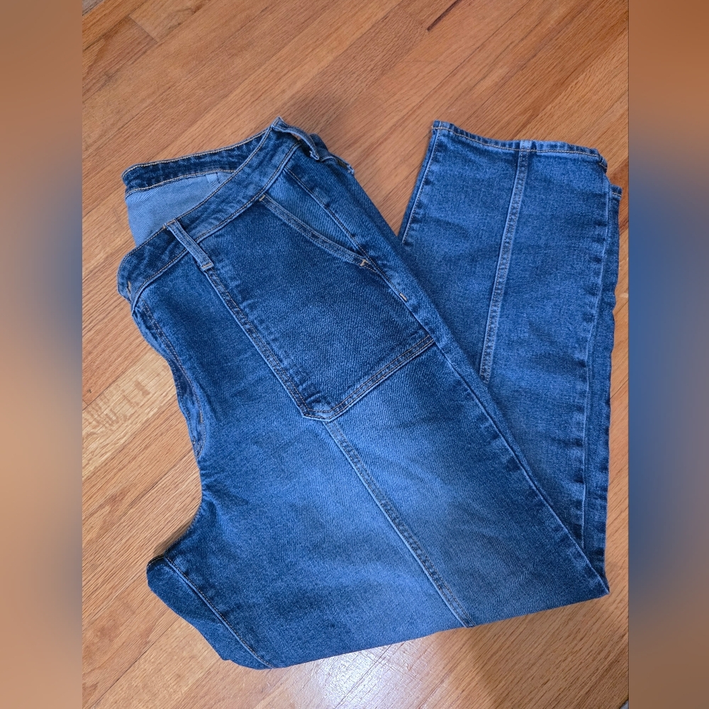 Old Navy OG Loose High-Rise Jeans | Size 18 | Light Wash | 4-Pocket | 32” Inseam